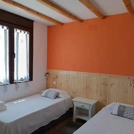 Gemelas 1 Y 2 Turisticos *